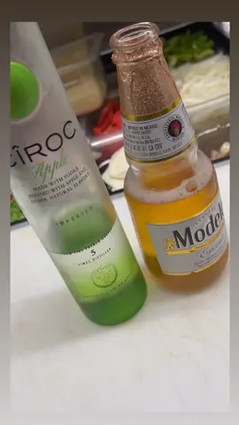 #modelotime #drinkingmodelo #mexicandrinking #cirocgreenapple #cirocvodka 