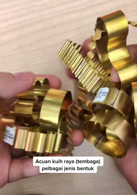 Ada yang dah buat kuih raya ke ? Nak cari acuan kuih raya ? Boleh datang ke ebake seri iskandar . Ada pelbagai jenis acuan 😍 #fypシ゚viral🖤tiktok☆♡🦋myvideo #viraltiktok #bakerylife #fyp #fypシ゚viral #acuankuihraya #seriiskandarperak 
