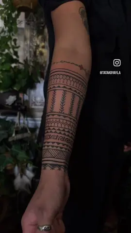 For Kat ⊱❁⊰ Salamat for your trust & strength! Honoring ancestral homelands & healing.  Southern & costal Luzon with Cordillera inspiration.  Done with machine in Maryland.  Ingat ka & until next time!  . . <><><><><><><><><><><><> <><><><><><><><><><><><> <><><><><><><><><><><><><><><><><><><><><><><><> .  #filipino #filipinotattoo #ilocano  #tattooideas #filipinoculture #arm #tatak #filipinoculture #forearm #tattoo #tatak #tribaltattoo #tattoostyle  #ilokano #ilocano #ilocanotattoo #forearmtattoo #flowertattoo #armtattoo #traditionaltattoo #armtattoo #machinetattoo #machinefreetattoo #legtattoo #armtattoo #biceptattoo #calftattoo 