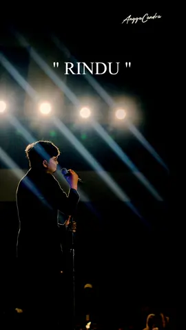 Coba deh kalian inget seseorang yang paling kalian RINDU, , pasang headset kalian,pejamkan mata sebentar, lalu resapi lirik dan nada lagu ini.  Tulis respon & tag orang yg kalian RINDU di kolom komen ya.🥹 #newsingleanggacandra #Rinduanggacandra  #comingsoon  #tiktoktainment  #viralditiktok 