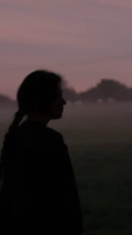 You’re never too old to run through a field in the morning fog ✨  #cottagecore #darkcottagecore #foggymorning #fog #englishcoutryside #slowliving #cottagestyle #scenicbritain #mymistymorning #romatisizeyourlife #mycountrysidelife #slowlivinglifestyle #alwaysdreaming #peaceandcalmness 