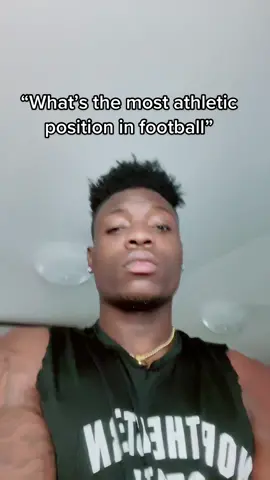 Tell me I’m wrong 🤌🏽 #CollegeFootball #football #footballtiktok #athlete #fyp  