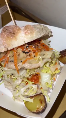 Zozzoni, fast food e posti street food dove mangiare che ho trovato a Trieste: dimmi i tuoi! 🍔🍟 #cibo #cibobuono