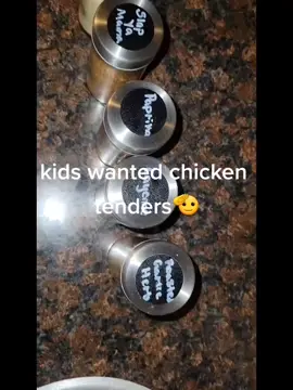 #CapCut #cookingathometiktoktv #cook #nofastfood #dairyqueen #chicken #chickentenders 