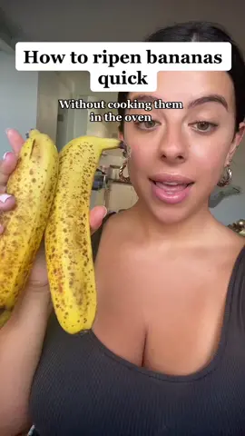 Here’s how to ripen your bananas fast #hack #KitchenHacks #ripenbananas #ripenbananasquickly 