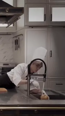 gk tau lagi konsepya pelawak berkedok pendiem 😭🤣#xiojun #wayv #nct #fyp #ngakak #funny #foryou #fy #foryoupage #xyzbca #tiktok #masukberanda #4u #f 