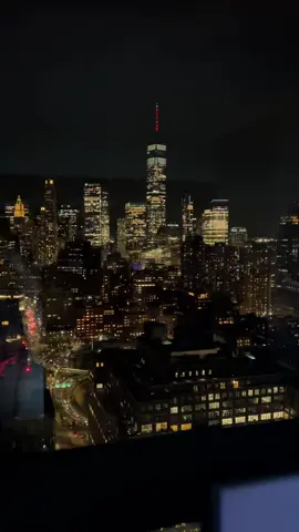 Night📺✨#nyc #fyp #travelnyc #nybucketlist #visitnyc 