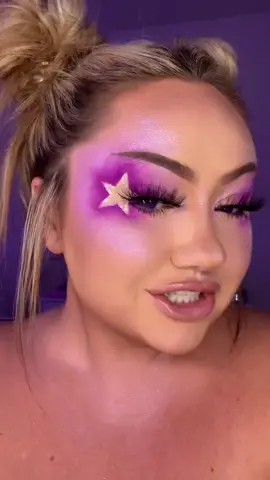 Outer space star girl ⭐️💜👽 #starmakeup #makeuptransition #chelseabananas 