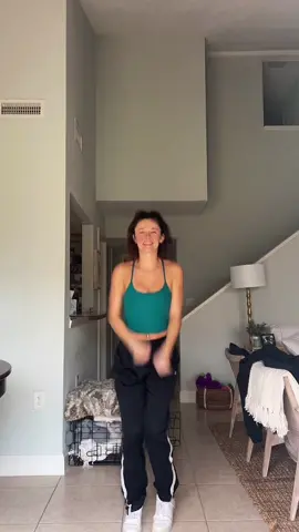 collideeee 🌟 #collide #collidedance #dance #trend #dancetrend #fyp #foryou #floridacheck #dancechallenge DC: @dizeakira 🫶🏼