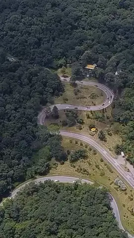 🌴🌱. ถนนโค้งปิ้งงู เขาภูพาน จ.สกลนคร นำมาฝากให้รับชมครับ🌴🌺🌴