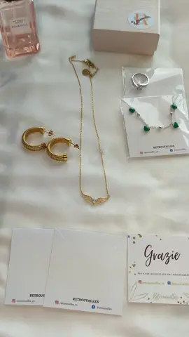 Il nostro brand di gioielli ❣️ #jewels #gioiellidonna #shoponline #gioielli #gioielleria #bigiotteria #regali #brand #acciaioinossidabile #SmallBusiness #packingorders 