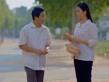 Anh bán bánh mì nhiệt huyết 🤣🤣 #nhungquynhcouple #phinhungmanhquynh #phinhung #manhquynh 