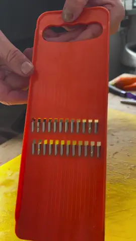 Use a fork Product linked above ⬆️ 👆  All orders out the uk link in bio  #amazonfinds #KitchenHacks  #tiktokmademebuyit #peeler #veg #food @