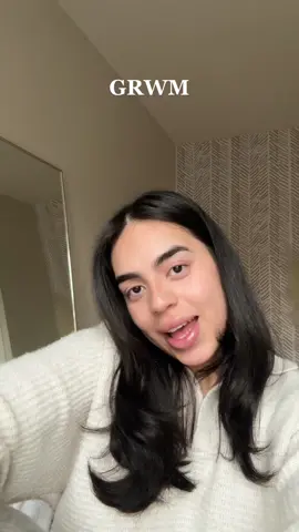 GRWM to film content!!! Should i get curtain bangs? 🤔 #ugccontentcreator #ugccreator #ugccommunity #ugc #makeuptutorial #makeupartist #everydaymakeup #grwm #grwmmakeup #contentcreator #makeupinspo #chitchatgrwm @summerfridays @onesize @lorealparisusa @refybeauty 