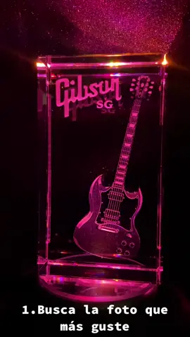 GRABA EN 3D AQUELLO QUE TE APASIONA  Solo te tomará 3 pasos: 1. Busca tu foto favorita 2.Escoge el Cristal que más te guste  3.Disfruta de tu recuerdo para todo la vida  Que esperas? Contacta ya con nosotros!!  #cristal3d #2023 #3dphoto #shopponline #regalo 