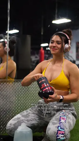 Iykyk 🤭@youcanbeam code SANTIS10