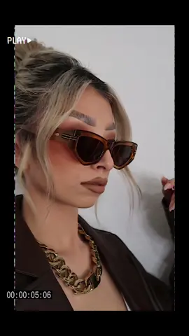 Obsessed with these shades 😍