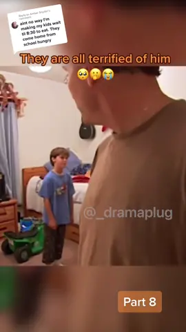 Replying to @Amber Snyder and he thinks the mother needs help 😭🤦‍♂️ #fyp #foryou #viral #fypシ #fypシ゚viral #supernanny #supernannyusa #supernannyuk #parents #parentsoftiktok #parentingtips #parentingadvice #children #naughtychildren #drama #popularshows #mustsee #mustwatch #trends #trending #drama #movies #chaos #childtraining #childhandling #kids #babysitter #problems #dilemma #jojo #jofrost