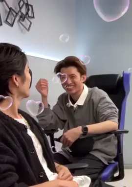 こーじくん、めめが嫉妬しちゃうよ😏((黙 #snowman #向井康二 #sixtones #田中樹 #じゅりこじ #ジャニーズゲーミングルーム 