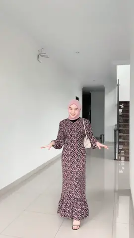 Suka bgt sm dress nya bikin keliatan jenjang🤩