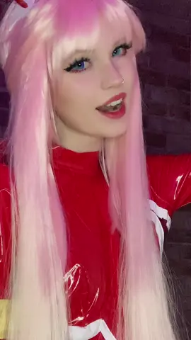 I JUST SPENT A LOT OF TIME ON A WIG AND I HATE IT!! ITS OK THOUGH #zerotwo #zerotwocosplay #darlinginthefranxx #darlinginthefranxxcosplay #002 