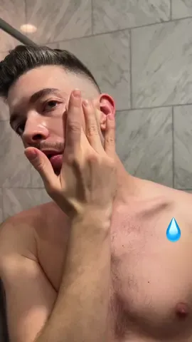 If I don’t go to bed looking like a glazed 🍩 I don’t WANT IT  #skincare #gay #lips 