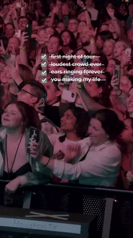 Houston, you were the loudest start to tour #stickseason #fyp #fypシ #ReadySetLift 