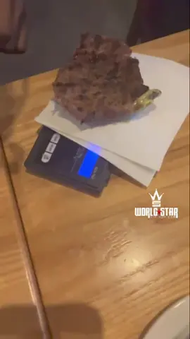 Owe him a few ounces! 😩🥩😂 (via IG @spiffyfrmnwm @lastoneonsoul) #Worldstar #Fyp #Viral 