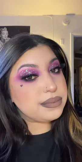 Todays makeup look using the Morphe 35D Desert Bouquet palette & the PIMBY glitter obsession palette 🤩 #ReadySetLift #muatiktok #mua #makeupartist #makeup #beauty #glam #transformation #makeuptransformation #eyeshadowtutorial #grwm #morphebabe #35dpalette #pimby #pimbyyolondo #glitterobession #xyzbca #fyp #foryoupage 