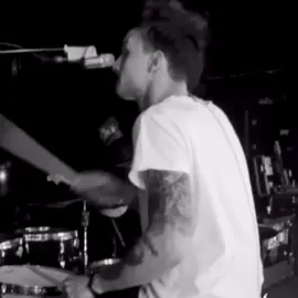 2 and a half pilots || #the1975 #the1975edit #fyp #georgedaniel #georgedanieledit 