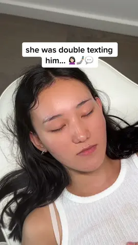 let me slay your brows so you can slay these men 🏃🏻‍♂️🤺 #sydneybrows #browtransformation #sydneybrowartist #straightbrows #sydneybrowsandlashes 