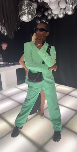 Y’all said to eat …. So that’s what we did purrr ! The Sundance party was one for the books ! 