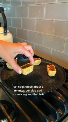 Full written recipe can be found on my Instagram dliciouslyinspired 🤍 tab in my bio! #busymoms #freezermeals #foodhack #freezerpancakes #freezeridea #mealprepideas 