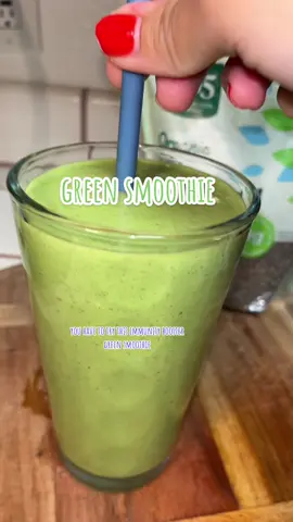 Green Smoothie🫙🍎🍌 SO many health benefits to this smoothie #proteinsmoothierecipe #smoothierecipes #recipes #smoothie #healthysmoothie #greensmoothie #greensmoothierecipe #easysmoothie #proteinsmoothierecipe #proteinsmoothie #healthysmoothie #health #healthy #spanich #immunityboostersmoothie #immunitybooster #nutriousfood #recetassaludables #recetadesmoothie #fiber #vitamink #vitamina #iron #pottasium #folate 