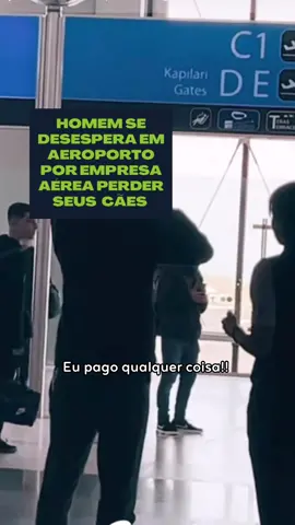 Companhia Aérea “ Perde” 4 cães de Catarinense.  O catarinense João Paulo de Costa, morador de Criciúma (SC), teve um colapso nervoso no aeroporto de Istambul, na Turquia, após pensar que a companhia aérea tinha perdido quatro, dos seus cinco cães.  O vídeo mostra o catarinense gritando no saguão e deitando no chão no meio de um colapso nervoso.  Mas, segundo ele, os funcionários começaram a se esquivar de respostas e a fugir de João. Depois de toda a confusão, o tutor dos cães,  postou em seus stories uma foto de todos juntos já no aeroporto na Suíça, voltando para casa.  Um caso parecido (Caso Pandora) aconteceu em Guarulhos no início de 2022 com o Garçom Reinaldo Júnior.  A cachorrinha Pandora demorou 45 dias para voltar à sua residência.  O Advogado @dalbernilsen completa que é de total responsabilidade da companhia o zelo e cuidado com o transporte dos animais. Descaso ou incompetência?!