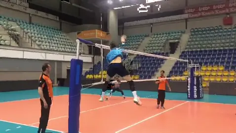 🌟 Empezar de cero con uno mismo, jamas estará de más 🌟  #nopainnogain #focus #TikTokDeportes #voley #voleibol #volleyball #volleyballplayer #volleyballworld #work #spike #jump #perte #foryou @Volleyball World  #fr1017 
