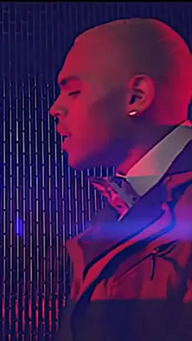 Tudo vira diamante quando tem Chris Brown 💎🙏👑🔥 Big Sean My Last x Chris Brown . . . #undertheinfluencetour #breezyseason #undertheinfluence #chrisbrownfanpage #explore #chrisbrownworld #chrisbrasil #teambreezybrazil #xbyzca #chrisbrown #chrisbrowndance #teambreezy4life #chrisbrownfans #nostalgia #bigsean #mylast #cbreezy🐐 #cb 