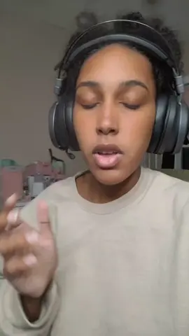 JK YES IT IS, GAME ON 😌😌 #twitchstreamer #callofduty #girlgamer #gamerproblems #twitch #overwatch #Valorant #apexlegends 