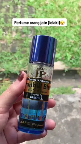 Perfume lelaki , bukan lelaki je suka , aku yang perempuan suka bau dunhill blue ni , bau dia mcm bau ii orang hensem 😭 #hafizperfumes #minyakwangilelaki #perfumebolehbawasolat #perfumelelakihandsome #perfumemurahdanbolehbawasolat 