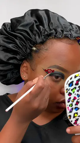 Hearts eyeshadow tutorial❤️ #fyp#viral#trendingmakeup#makeup#eyeshadowtutorial#