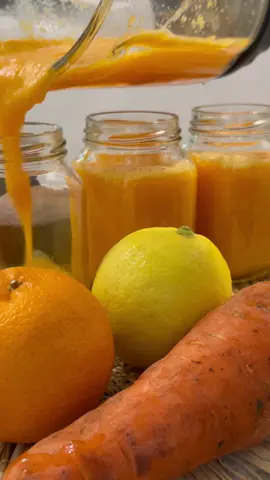 Vitamin E mixed fruit 🥕🍊🍯🍋 #fyp #foryourpage #carrotjuice #orangejuice #fruitjuices 
