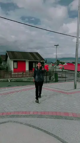 joget yukk..penting happy..💃💃 #salmankhanvines #chunarichunari #bollywood #fyp 