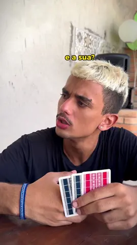 jogando truco com os amigos 😁