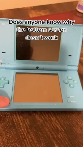 #fyp does anyone know why my bottom screen dosn’t have anything but a blank screen #ds #dsi #nintendo #nintendo3ds 