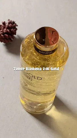Isinya banyakk banget 😂😭 ini bisa buat berapa bulan ya 👀👀 #skincareroutine #facetoner #tonerwajah #tonerbioaquagold #bioaqua24kgold #bioaquaskincare 