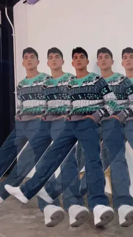 👀😎🤙🏻 #KevinAlvarez #foryou #viral #parati #fypシ #foryoupage #fashiontiktok #makingoff #manstyle #trending #tiktok #photography #photoshoot #tiktok4fun #like #Lifestyle 