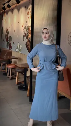 one set murah tapi cakep😫💙 #dresskoreanstyle #tiktokshop #onesetmurah #onesetkekinian #fypdongggggggg #blousemurah #outfitinspo #fyp #tiktokshopindonesia 