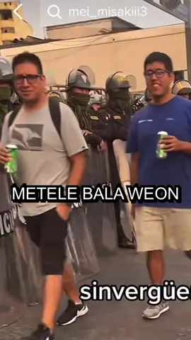 Clásico racismo Limeño. Mujer campesina sufre el desprecio hacia su integridad durante la marcha en Lima Peru#dinaboluarte #perumarcha #dinaasesin4 #marchadelos4suyos #masacreenperu #violaciondederechos #derechoshumanos #indigenasasesinados 