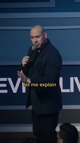 Who had a beeper? Tell me what your texts were in the comments!  #fyp #beeper #comedy #comedian #standupcomedy #standupcomedian #standupcomedyshow #comedyshow #funnyvideo #funnyvideos #foryoupage 