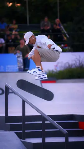 🤯 We’re talking about practice...  @ßv👽ANGELO CARO👽ßv with an unreal 360 Flip Front Blunt at the 2022 World Championship course! Stay tuned for more coverage and how to watch the live stream this weekend. #skate #Skateboarding #skatetrick #skatetok #skatelife 